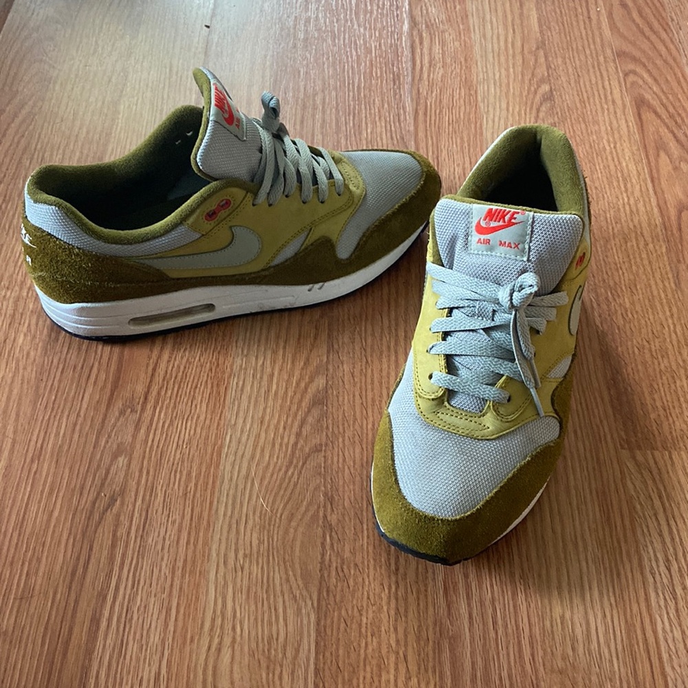 Nike Airmax 1 green curry